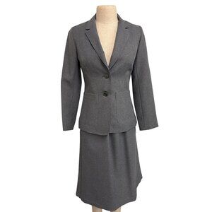 Vintage JCPenney Motion Jacket For Petites Womens 6 Gray Two-Piece Skirt Suit